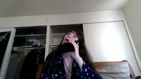 Snapshot of petitedoll30 chatting on February 17, 2025, 10:47 pm Petitedoll30 online show from February 17, 2025, 10:47 pm