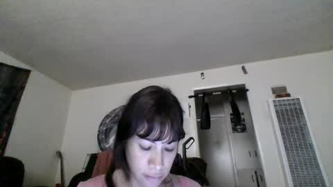 Snapshot of petitedoll30 chatting on February 20, 2025, 7:41 pm Petitedoll30 online show from February 20, 2025, 7:41 pm