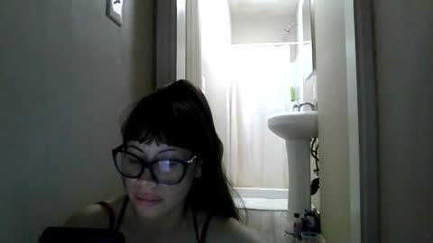 Petitedoll30 online show from May 9, 2026, 1:22 am