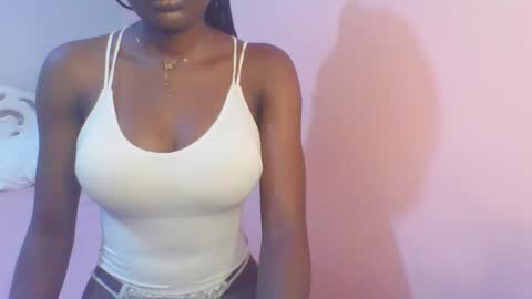 Snapshot of petiteediva chatting on May 26, 2026, 2:29 am diva online show from May 26, 2026, 2:29 am