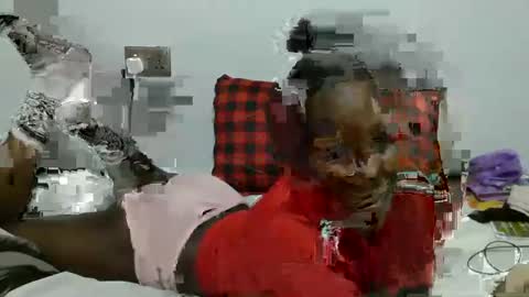 petitegirly12 online show from March 10, 2025, 7:29 pm