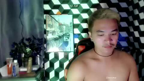 Snapshot of petitehugecockxnxxx chatting on October 19, 2025, 2:12 am Call me jake online show from October 19, 2025, 2:12 am