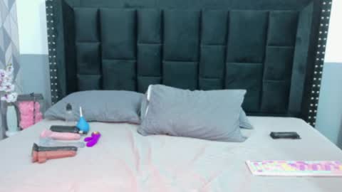 little sharon online show from March 14, 2026, 4:07 am