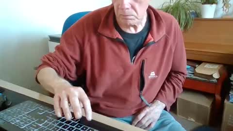 petitwilly online show from May 21, 2026, 4:36 pm