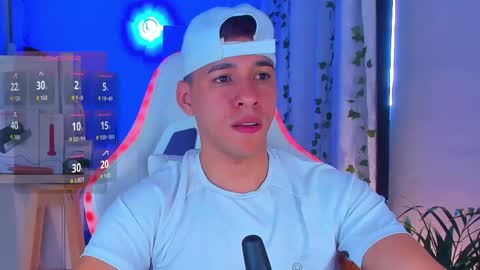 Snapshot of petter_coleman chatting on April 23, 2026, 9:50 pm Petter Coleman online show from April 23, 2026, 9:50 pm