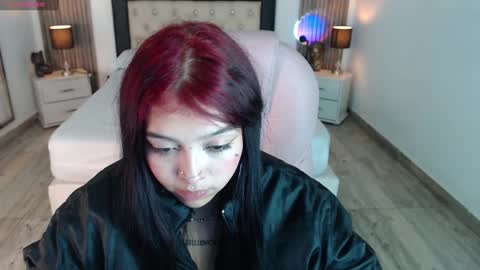 Pettit Courtny online show from January 9, 2025, 9:59 am