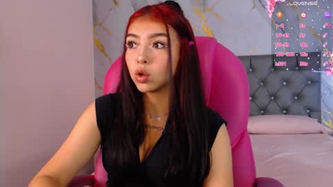 Pettit Courtny online show from February 8, 2025, 7:38 pm