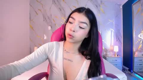 Pettit Courtny online show from March 5, 2025, 8:00 pm