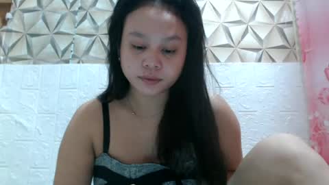 Snapshot of petty_yumii chatting on June 29, 2026, 5:35 pm petty_yumii online show from June 29, 2026, 5:35 pm
