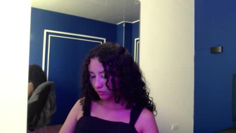 Moon  online show from November 24, 2025, 7:35 pm