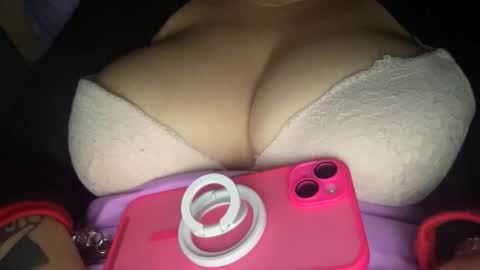 peular online show from March 3, 2026, 9:31 pm