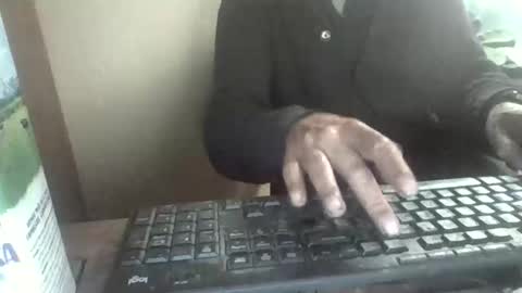 peyo873996 online show from April 14, 2026, 3:45 am
