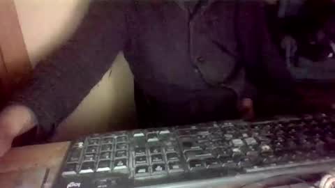 peyo873996 online show from April 16, 2026, 6:41 pm