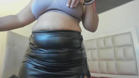 peyton_wat online show from September 13, 2025, 12:27 pm