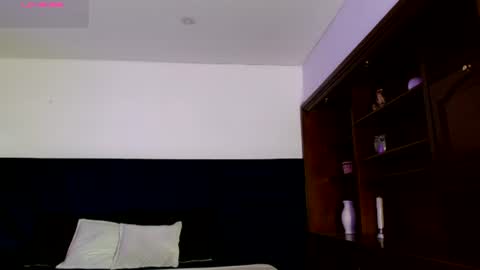THG BABY    online show from June 27, 2026, 7:19 pm