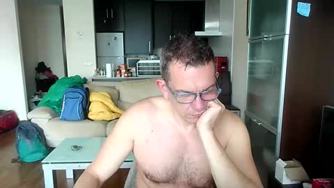 Snapshot of pg19clp4191zm chatting on March 5, 2026, 3:08 pm Alex online show from March 5, 2026, 3:08 pm