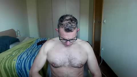 Snapshot of pg19clp4191zm chatting on March 12, 2026, 3:51 pm Alex online show from March 12, 2026, 3:51 pm