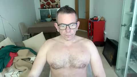 Snapshot of pg19clp4191zm chatting on March 18, 2026, 7:11 am Alex online show from March 18, 2026, 7:11 am