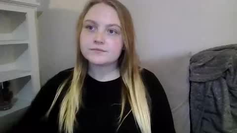 PhatAssBlond online show from February 11, 2025, 4:11 am