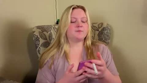 PhatAssBlond online show from June 24, 2026, 1:15 am