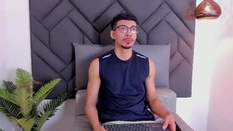 Milo online show from June 10, 2026, 3:07 am