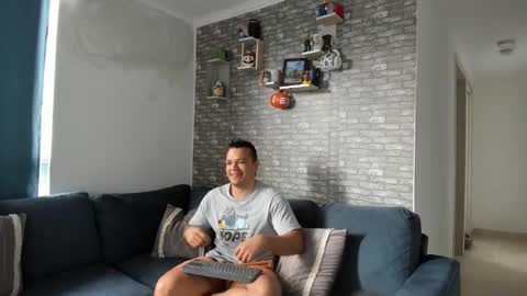 Philipe online show from February 9, 2026, 8:35 pm