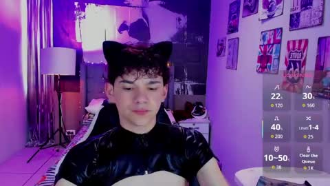 Snapshot of philippsx chatting on May 26, 2026, 8:05 pm PHILLIP online show from May 26, 2026, 8:05 pm
