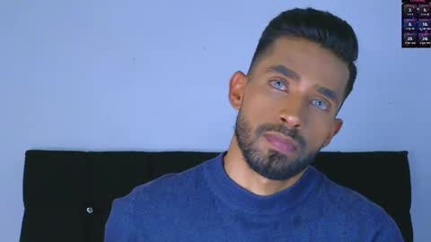 Snapshot of phillip_rayn chatting on December 19, 2024, 12:24 am phillip online show from December 19, 2024, 12:24 am