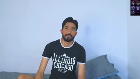 Snapshot of phillip_rayn chatting on March 1, 2025, 7:26 pm phillip online show from March 1, 2025, 7:26 pm