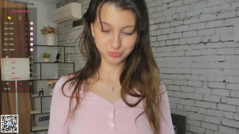 Emilia online show from February 19, 2025, 12:25 am