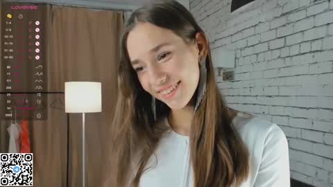 Emilia online show from March 10, 2025, 4:17 am
