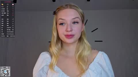 Emilia online show from September 17, 2025, 6:31 pm