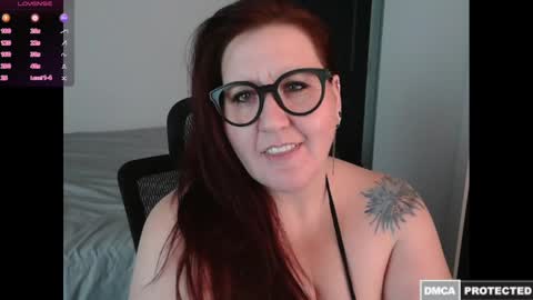Snapshot of philthyrose469 chatting on December 8, 2024, 9:13 am Rose online show from December 8, 2024, 9:13 am