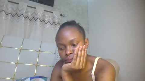 phoebe online show from February 12, 2026, 7:31 pm