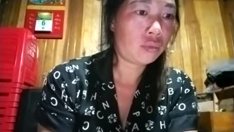 phuong_vietnam online show from July 5, 2026, 12:45 pm