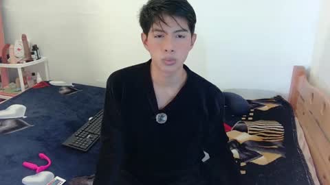 phuwin online show from August 5, 2026, 5:43 am