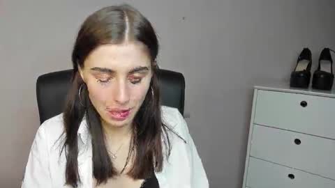 P I A online show from October 21, 2025, 1:56 pm