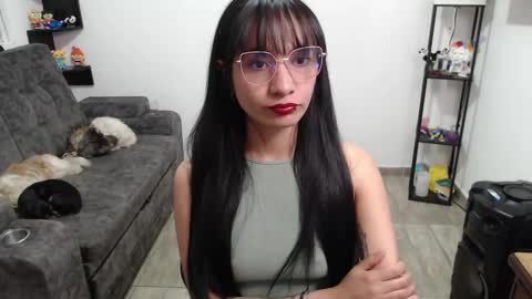 Pia  online show from September 12, 2025, 8:42 pm