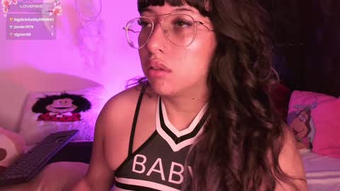  PIA FISHER  online show from January 25, 2025, 2:03 pm