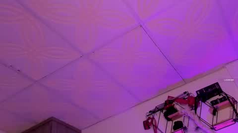 Snapshot of piafisher_ chatting on September 30, 2025, 2:05 am PIA FISHER online show from September 30, 2025, 2:05 am