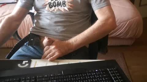 piavola2 online show from July 23, 2026, 7:28 am
