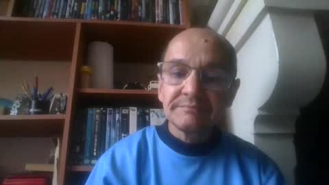 pichoun71 online show from January 11, 2025, 9:04 am