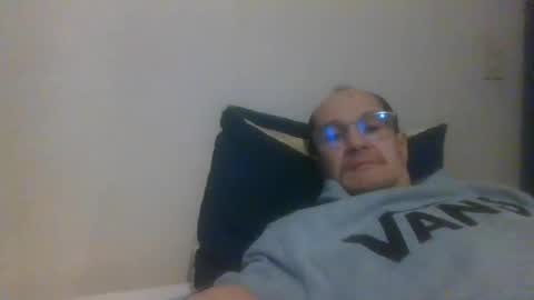 pichoun71 online show from January 25, 2025, 8:10 am