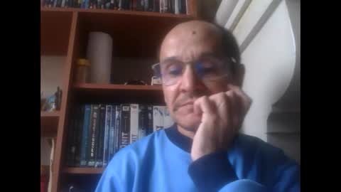 pichoun71 online show from February 22, 2025, 11:02 am