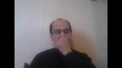 pichoun71 online show from March 2, 2025, 1:27 pm