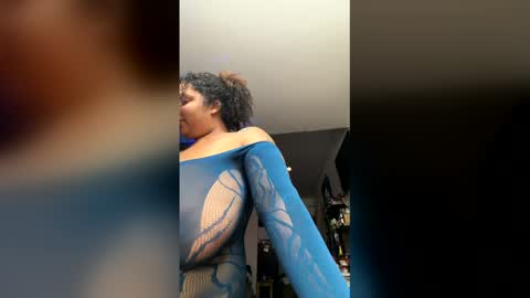 picklepuffs222 online show from April 26, 2026, 6:22 am