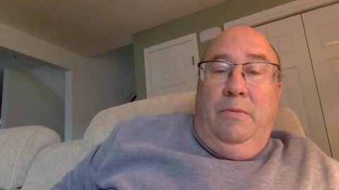 pickme11113 online show from October 31, 2025, 5:36 pm