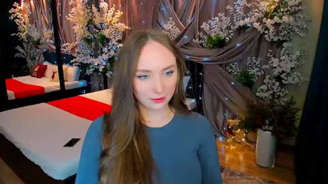 Emelie online show from December 23, 2024, 10:33 pm