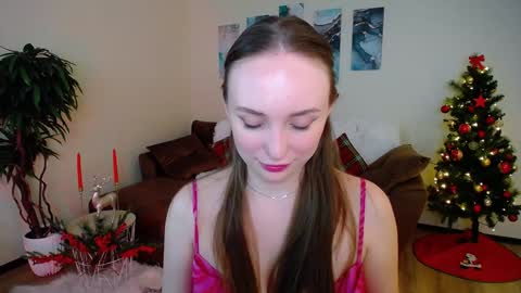 Emelie online show from December 30, 2024, 11:15 am