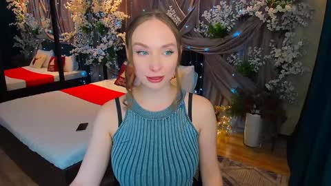 Emelie online show from January 9, 2025, 3:23 pm